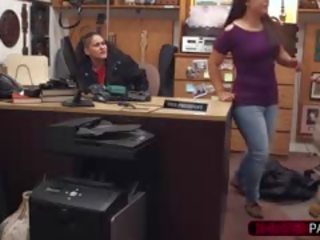 Pawnshop Owner Fight Theif With His manhood