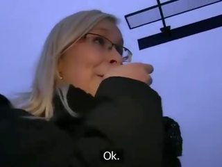 Blonde with glasses fucking outdoor in dusk